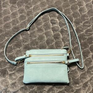 Crossbody purse